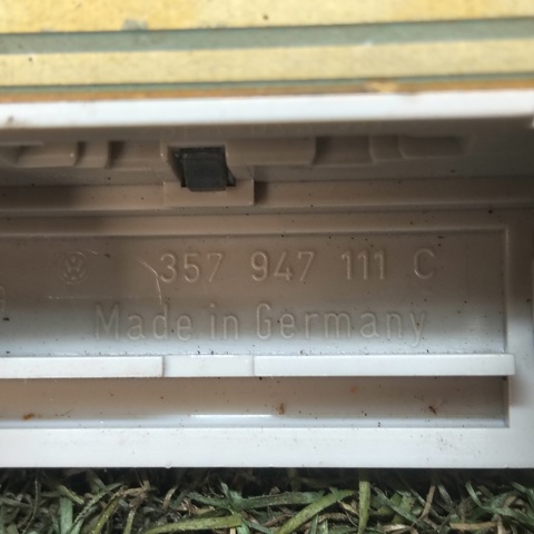 357947111C VAG купить в Каменское