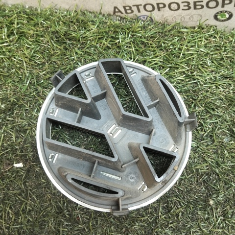VAG 3B0853601 Эмблема решетки радиатора в наличии Полтава