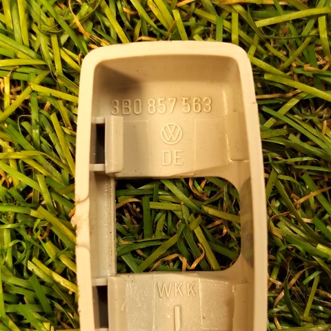 3B0857563 VAG купить в Ужгород