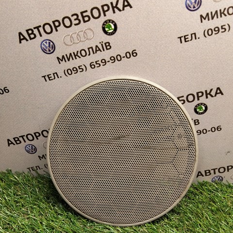 3B0868149 VAG Накладка динамика двери купить в Чернигов