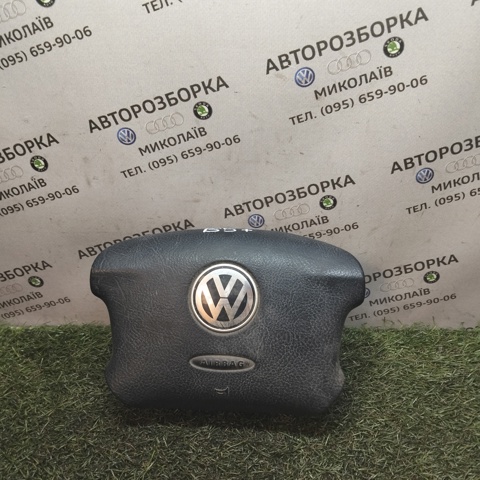 Подушка в руле 3B0880201AS VAG
