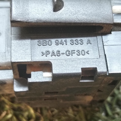 VAG 3B0941333A в наличии Черновцы
