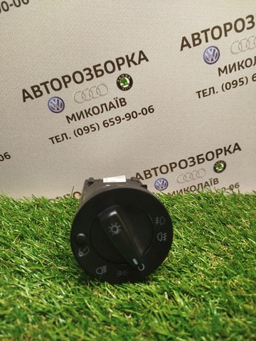 3B0941531A01C VAG Переключатель света фар на "торпедо" купить в Кривой Рог
