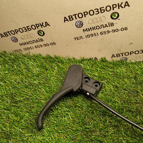 Ручка открывания капота 3B1823533 VAG