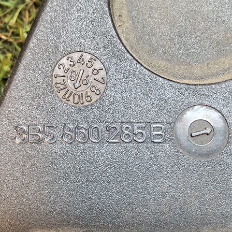 VAG 3B5860285B в наличии Запорожье