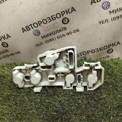 3B5945257B Плата заднего фонаря контактная купить Николаев