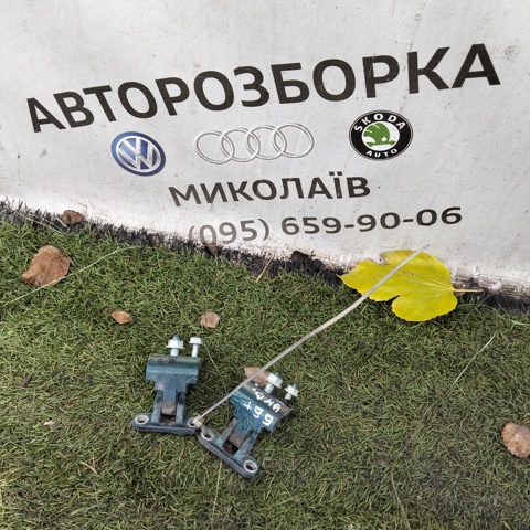 3B9827301E Петля задней двери купить Павлоград