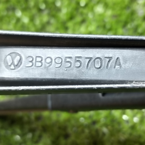 VAG 3B9955707A Рычаг-поводок стеклоочистителя заднего стекла в наличии Павлоград