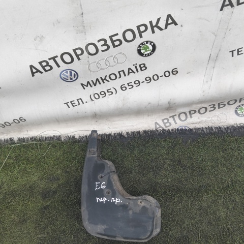 3C0075111 Передние брызговики купить Ирпень