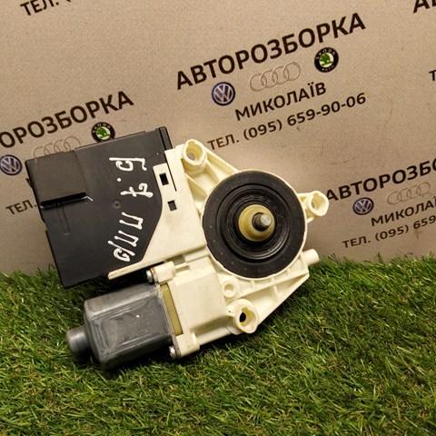 Электродвигатель приводов 3C0959792B VAG