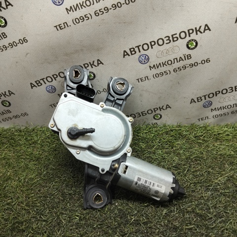 Моторчик заднего стеклоочистителя 3C9955711 VAG