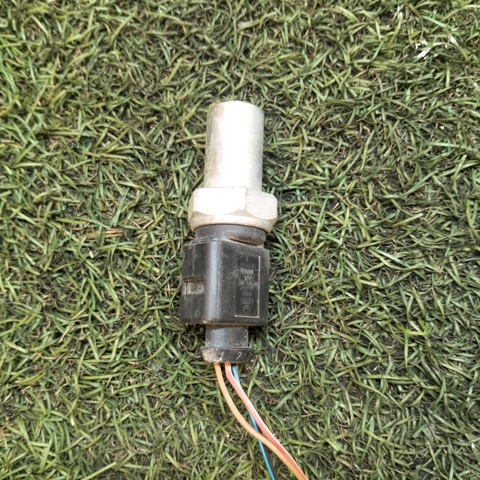 VAG 3D0973703 Разъем (фишка) датчика парковки в наличии Одесса