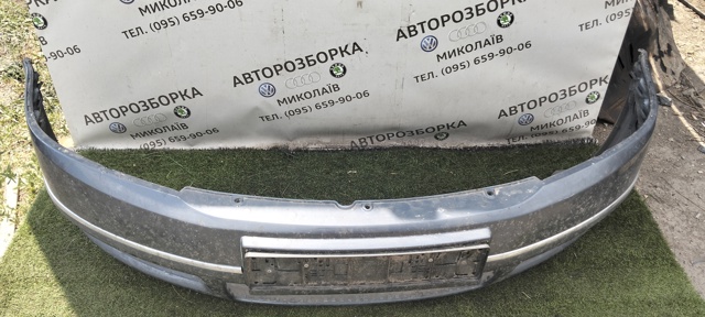VAG 3U0807221 Бампер передний в наличии Харьков