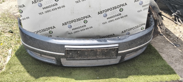 Бампер передний в сборе 3U0807221 VAG