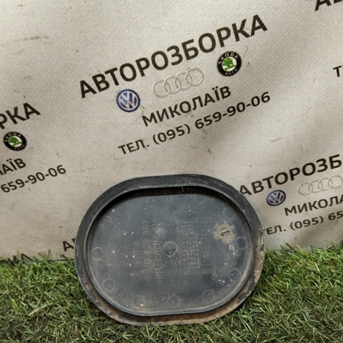 3U0809967 VAG Лючок подкрылка переднего левого купить в Тернополь