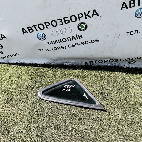 Автомобильное стекло заднее 43R001057 VAG