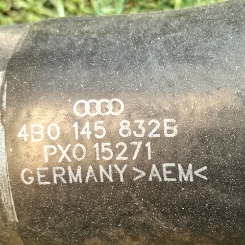 4B0145832B Патрубок воздушный, выход из турбины/компрессора (наддув) купить Житомир