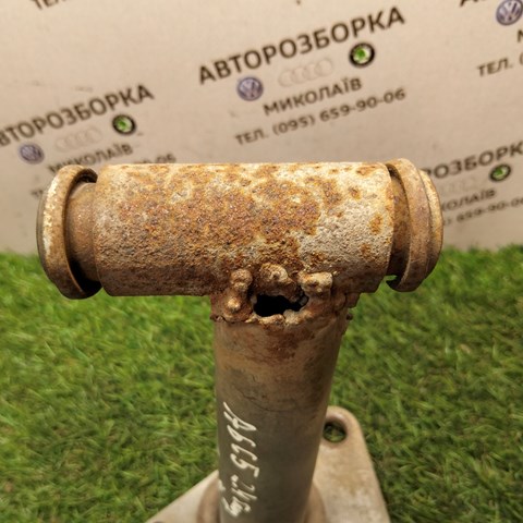 VAG 4B0807133B Кронштейн усилителя переднего бампера в наличии Каменское