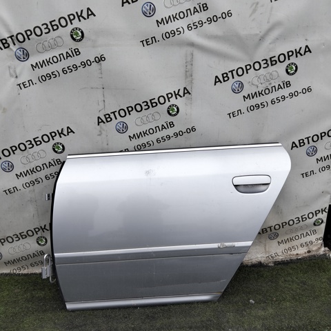Дверь задняя 4B0833051 VAG