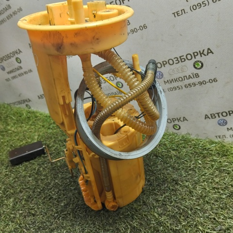 VAG 4B0919050B Модуль топливного насоса с датчиком уровня топлива в наличии Павлоград