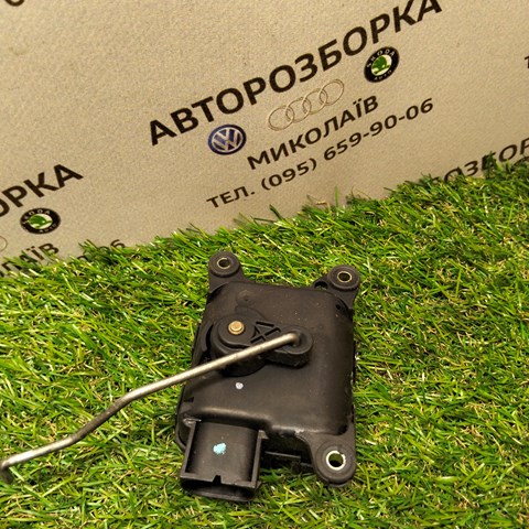 4B1820511 Привод заслонки печки купить Киев