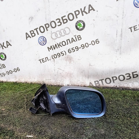 Наружное зеркало правое 4B1858532 VAG