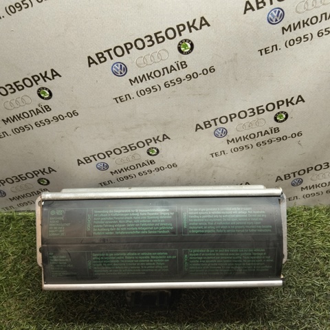 Подушка безопасности, пассажирская 4B1880204G VAG