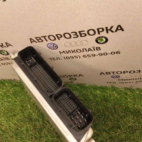 4B1907401B VAG Блок управления двигателем купить в Киев