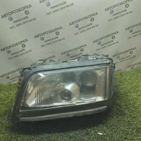 Фара 4D0941029E VAG