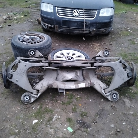 Механизм управления задней оси Audi A8 D3