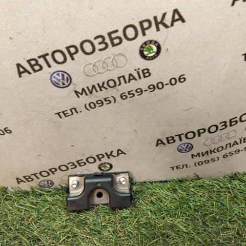 4F0035570 VAG купить в Хмельницкий