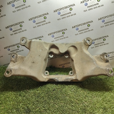 VAG 4F0399263K Балка крепления коробки передач в наличии Житомир