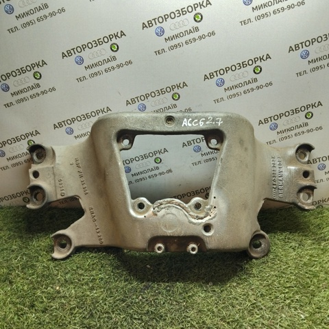 Крепление кпп 4F0399263K VAG