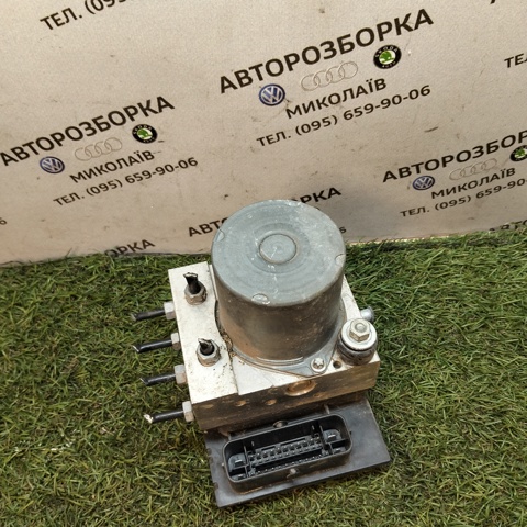 Блок ABS гидравлический 4F0614517BA VAG