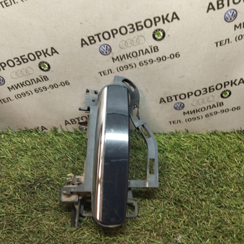 Держатель наружной ручки двери, задней правой 4F0837886 VAG