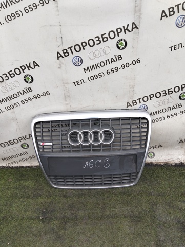 Решетка радиатора 4F0853651L VAG