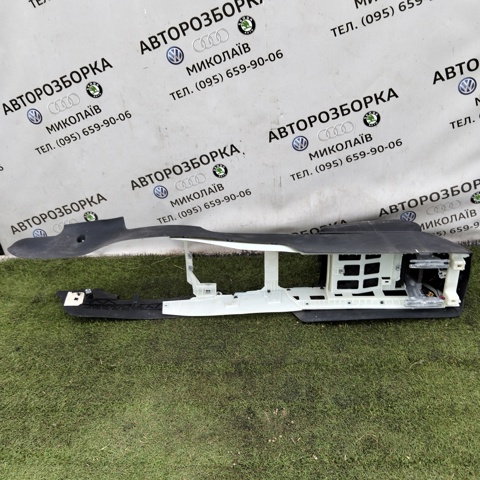 VAG 4F1863241B Консоль панели управления центральная в наличии Тернополь