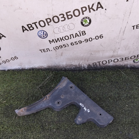 4F5807454 VAG Направляющая заднего бампера правая купить в Львов