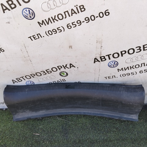 VAG 4F5863471A Облицовка задней панели багажника в наличии Сумы