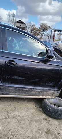 Пассажирская передняя дверь 4L0831052A VAG