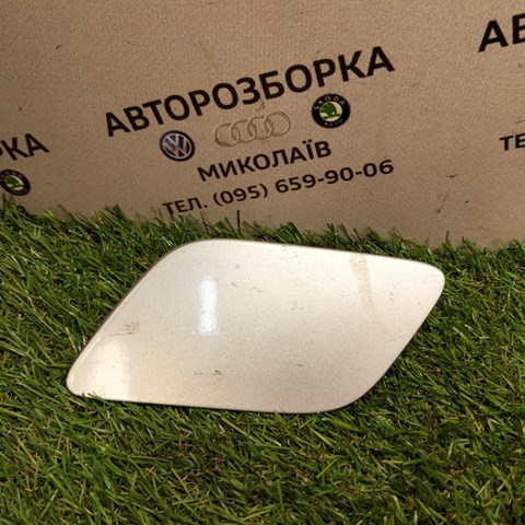 Накладка форсунки омывателя фары передней 4L0955275 VAG