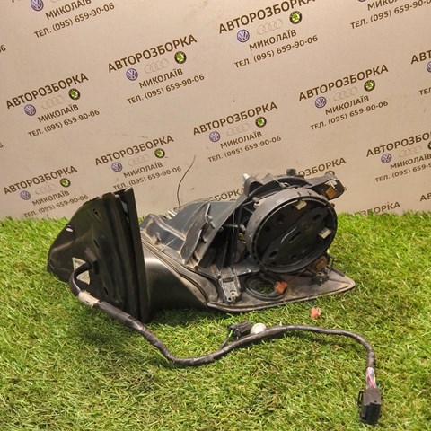 Зеркало заднего вида правое 4L1857410E VAG