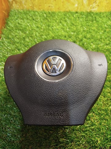 Подушка AIRBAG водительская 561880201C81U VAG