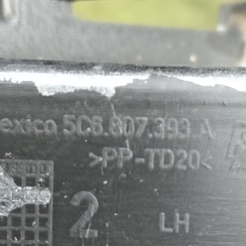 5C6807393A Суппорт (кронштейн) крепления заднего фонаря левый купить Черкассы