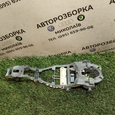 5J0837885 VAG купить в Ирпень
