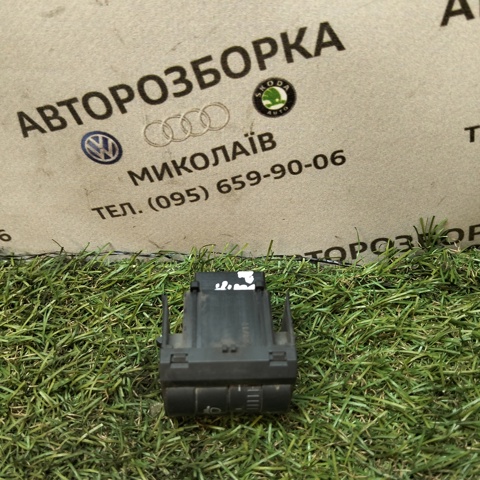 5J0941333A Кнопка (регулятор) корректора фар купить Черновцы