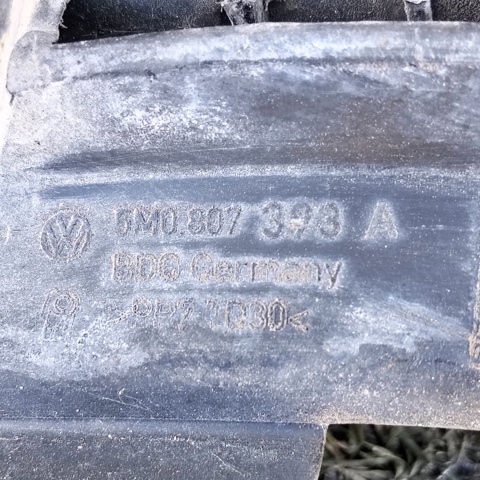 VAG 5M0807393A Направляющая заднего бампера левая в наличии Ужгород