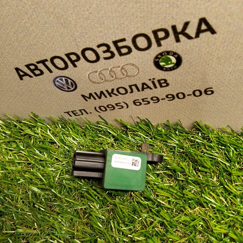 Датчик Айрбег передний 5N0959351 VAG