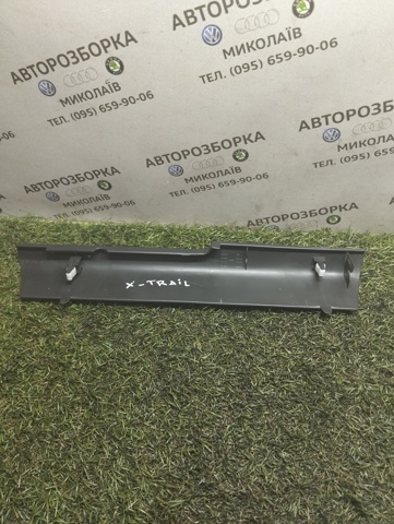 NISSAN 682478H300 в наличии Николаев