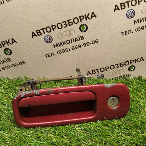 Ручка третьей двери, наружная 6N0827565D VAG